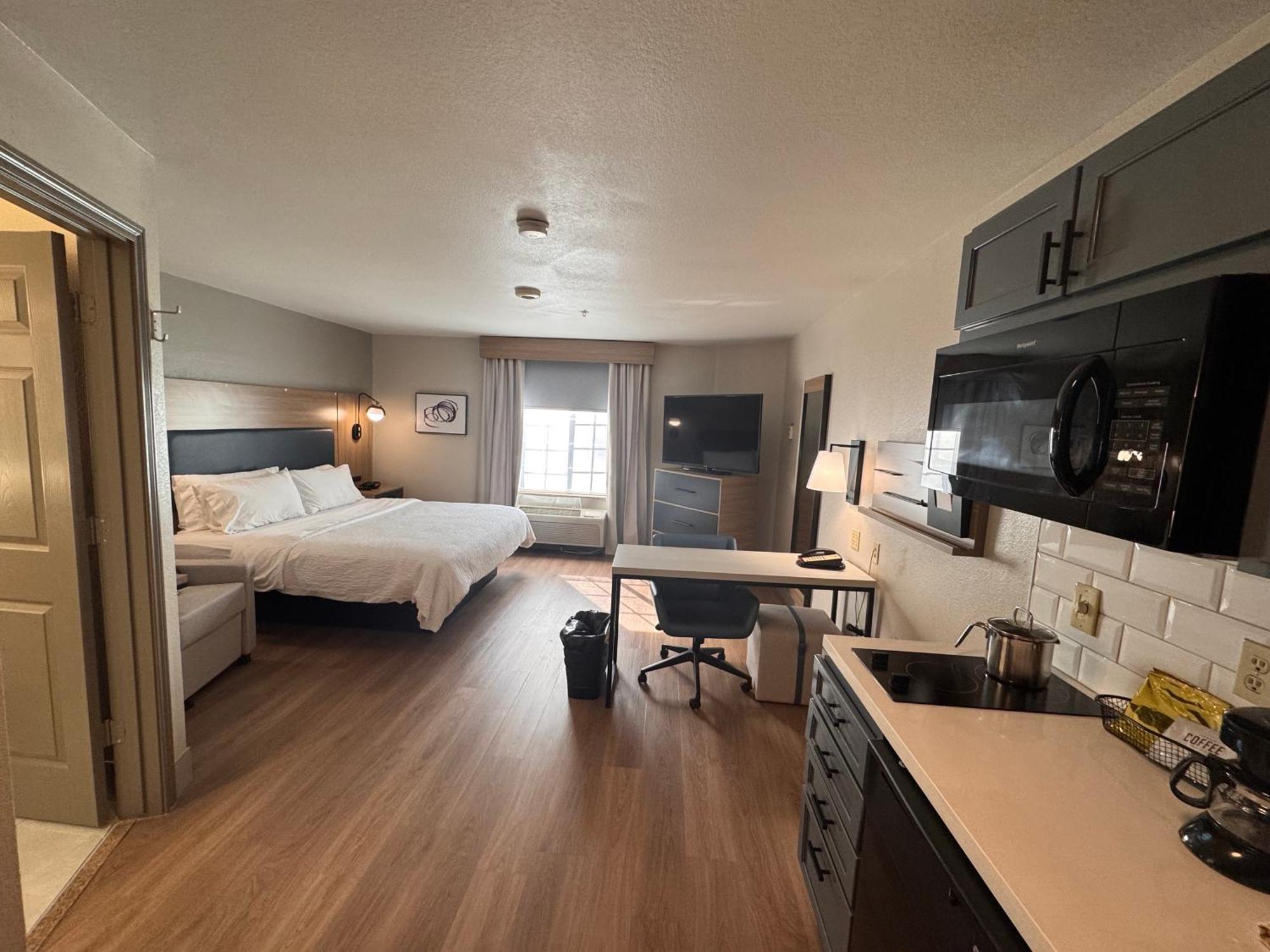 Candlewood Suites Houston The Woodlands By Ihg Exterior photo
